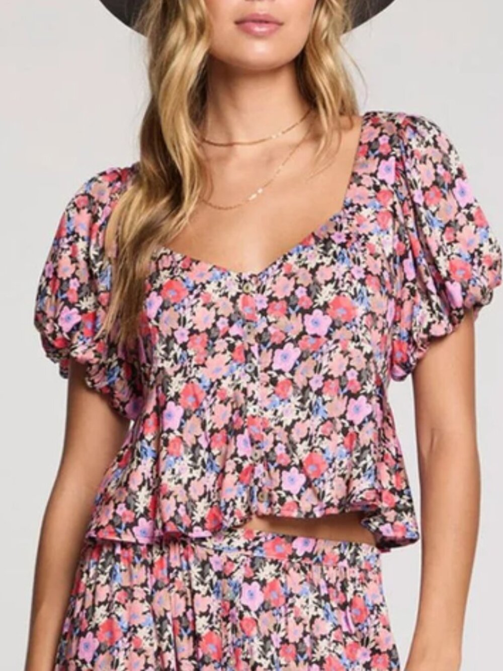 Saltwater Luxe Jessalyn Floral Cropped Top